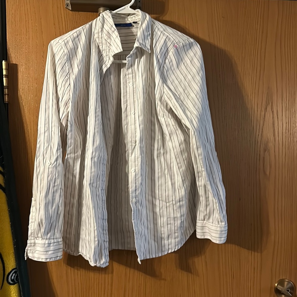 Women’s dress shirt